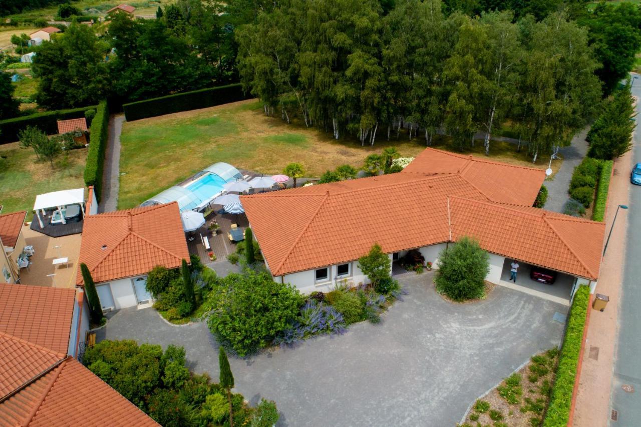 Au Fil Du Vizezy - Chambre D'Hotes Savigneux  Exteriér fotografie